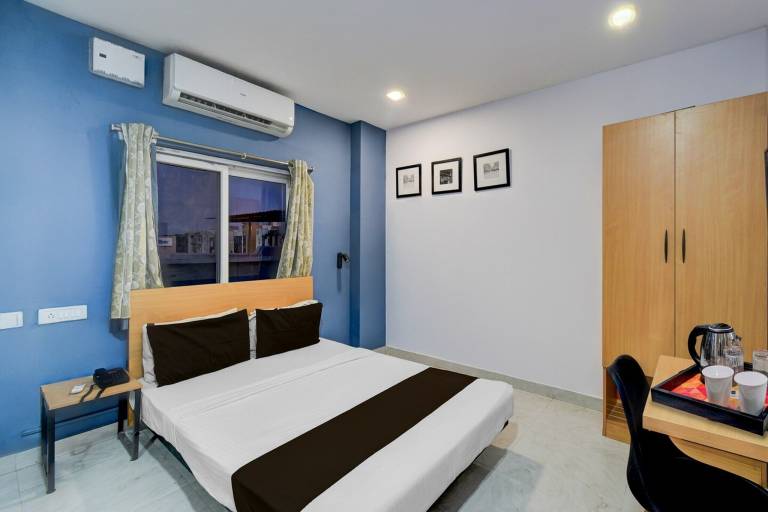 Collection O Erragadda Metro Station Hyderabad