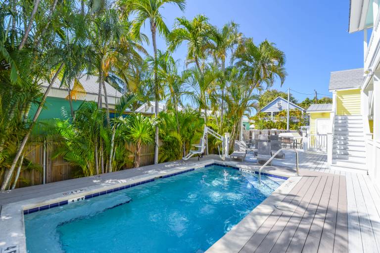 Rental apartment with pool | Close to Southernmost Point — photo 2