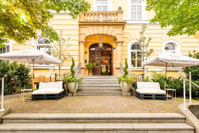 Boutique Hotel Krone Muenchen in Munich