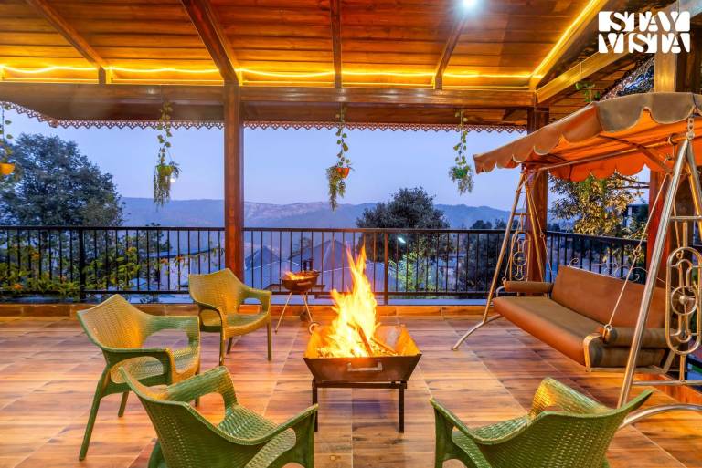Villa with barbecue, garden & patio — photo 2