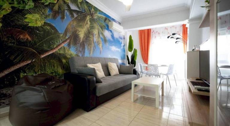 Holiday apartment with 2 rooms for 7 persons in Castelló de la Plana