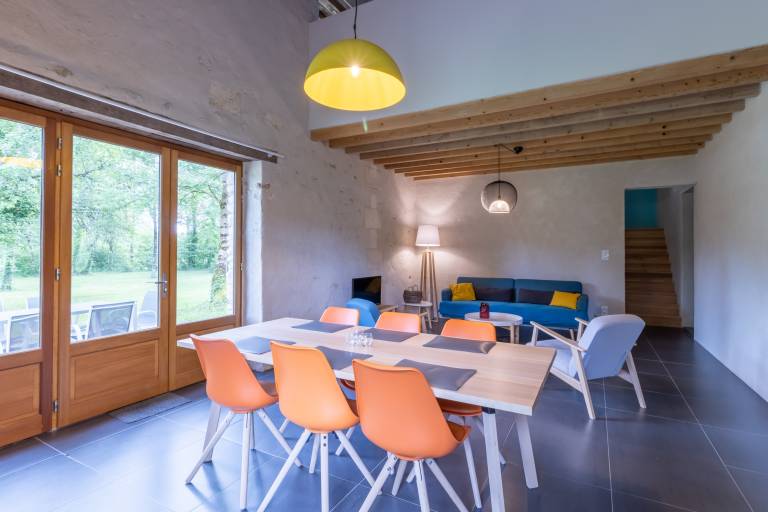 Children-friendly pleasant house with fast internet, yard & pool | Garden view | Pet-friendly — photo 4
