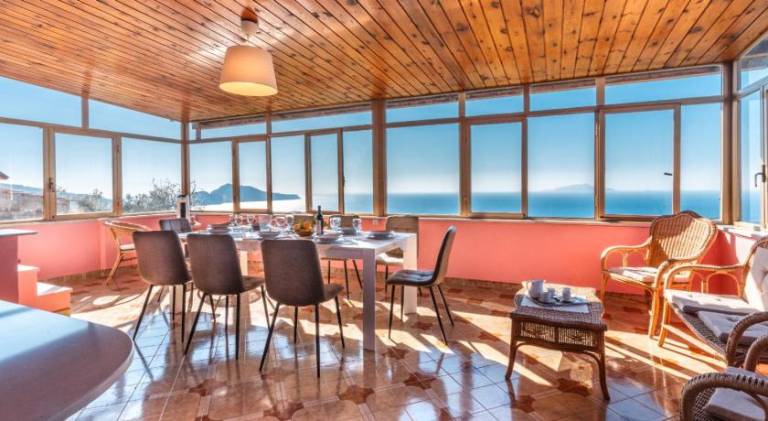 Vacation home with garden, terrace & grill | Pet-friendly in Sorrento
