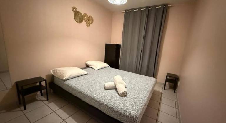 Apartment with 1 room for 5 persons in Lyon