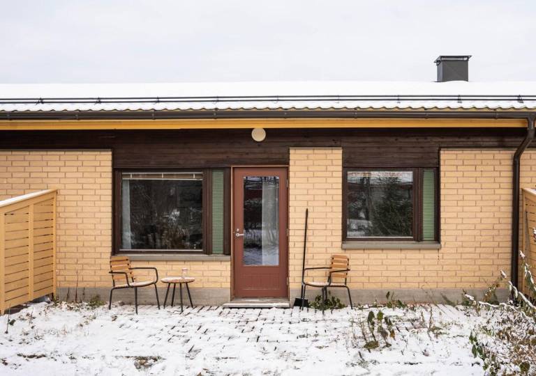 Rental apartment with terrace, garden & sauna | Water view — photo 5