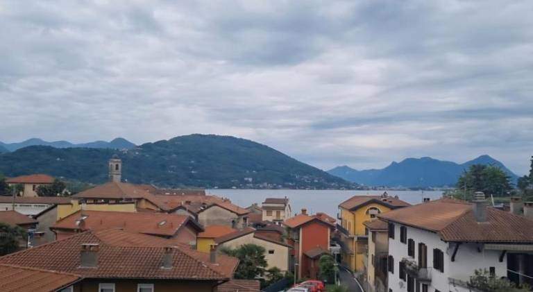 Pleasant rental apartment with patio | Beach nearby | Pets are welcome in Baveno