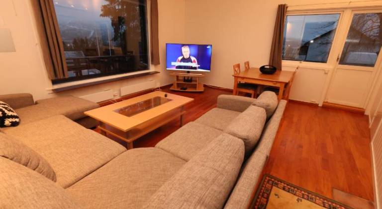 Holiday apartment with 2 rooms for 5 persons — photo 2