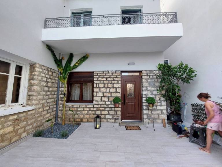 House Preveza