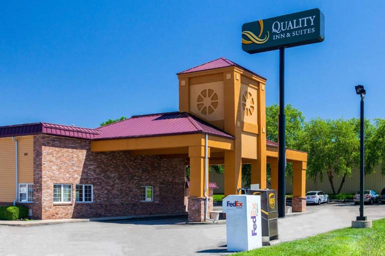 Quality Inn & Suites Lincoln South in Lincoln, NE
