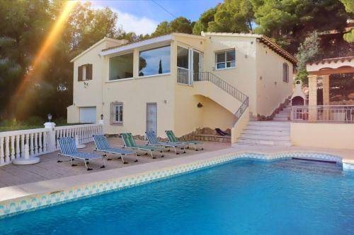 Villa La Nucia