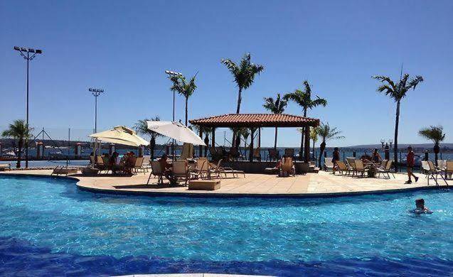 Apartment with hot tub & pool in Brasília