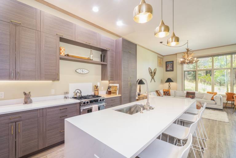Child-friendly condo with hot tub & terrace | Water view | Close to the ski | Perfect for remote work | Pet-friendly — photo 5