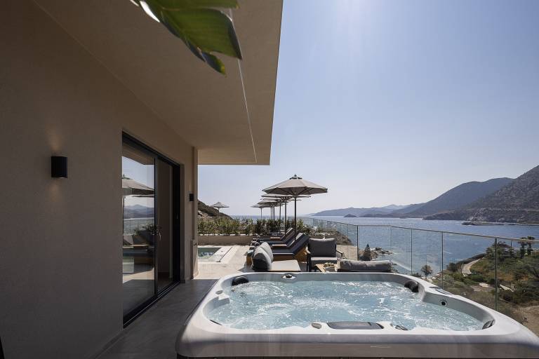 Spacious villa with private pool | Dogs allowed — photo 3