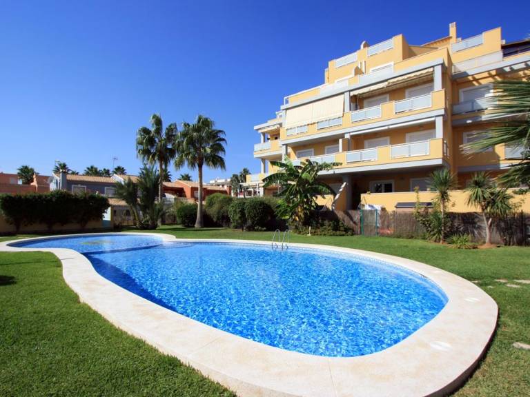 Duplex Penthouse in Dénia, Sea View, Air Conditioning — photo 2