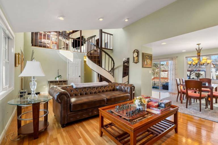 House  Marblehead
