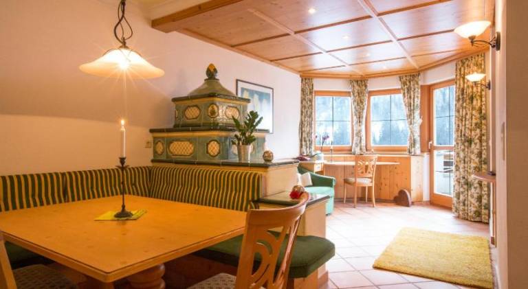 Rental apartment with 3 rooms for 6 persons in Sankt Anton am Arlberg