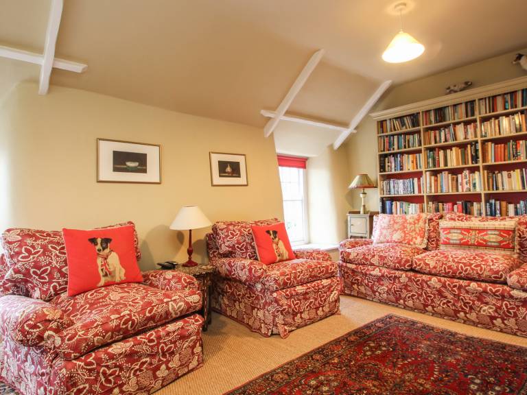 Cottage with garden | Beach view — photo 3