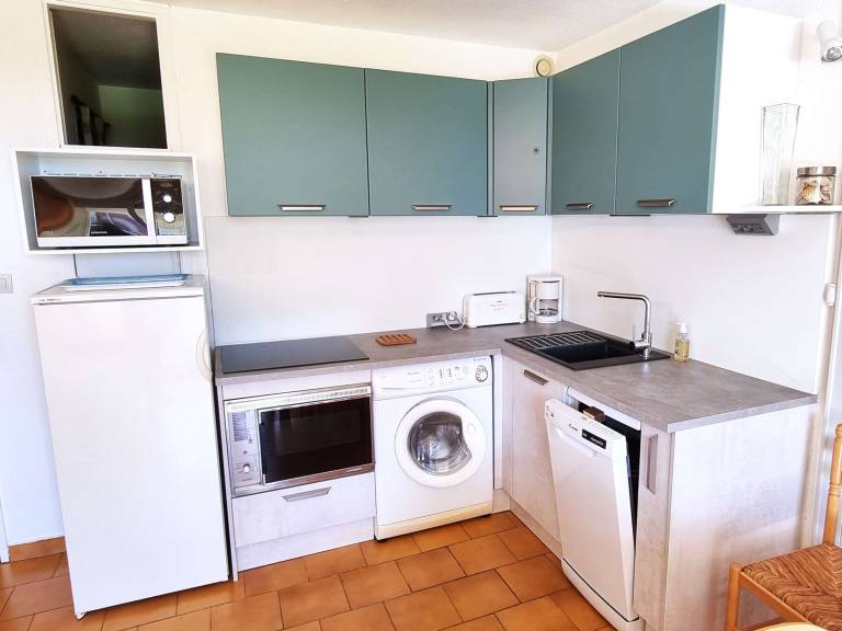 Holiday apartment with pool | Next to the beach | Pets are welcome — photo 4