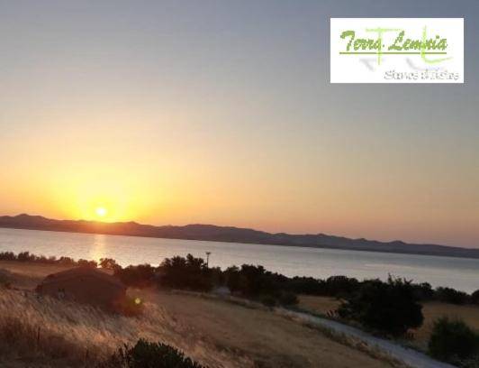 Beautiful vacation home with patio & hot tub | Perfect for remote work | Pet-friendly in Lemnos