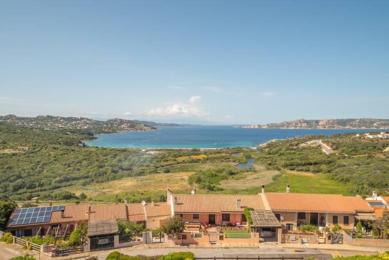 Pleasant apartment with fast internet, patio & garden | Sea view | Dogs allowed — photo 3