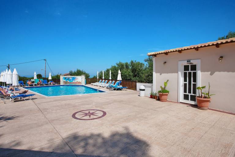 Studio 'Zante View Family 1' with Sea View, Shared Pool and Wi-Fi — photo 2