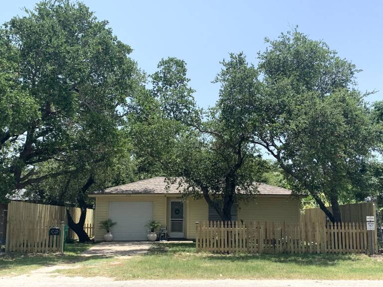 House Aransas Pass