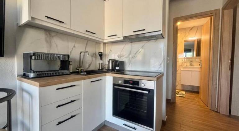 Charming holiday apartment with garden & patio | Beach nearby | Perfect for remote work | Pet-friendly — photo 3