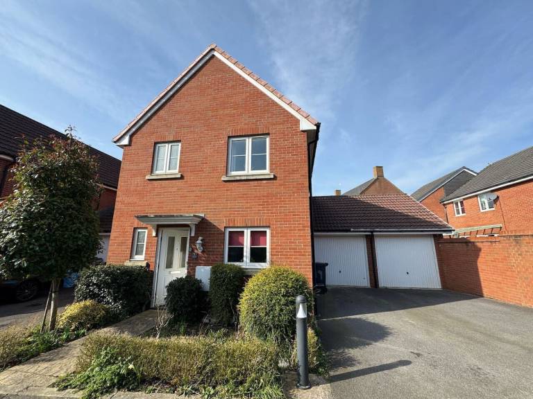 House  Stanton Fitzwarren