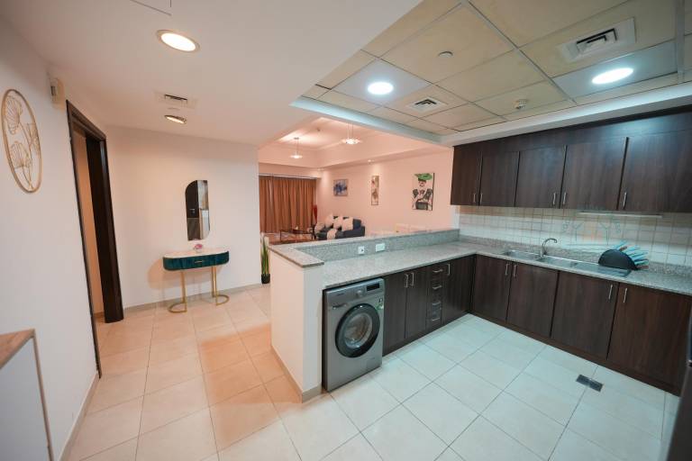 Luxury 2-Bedroom Stay in the Heart of Churchill — photo 5