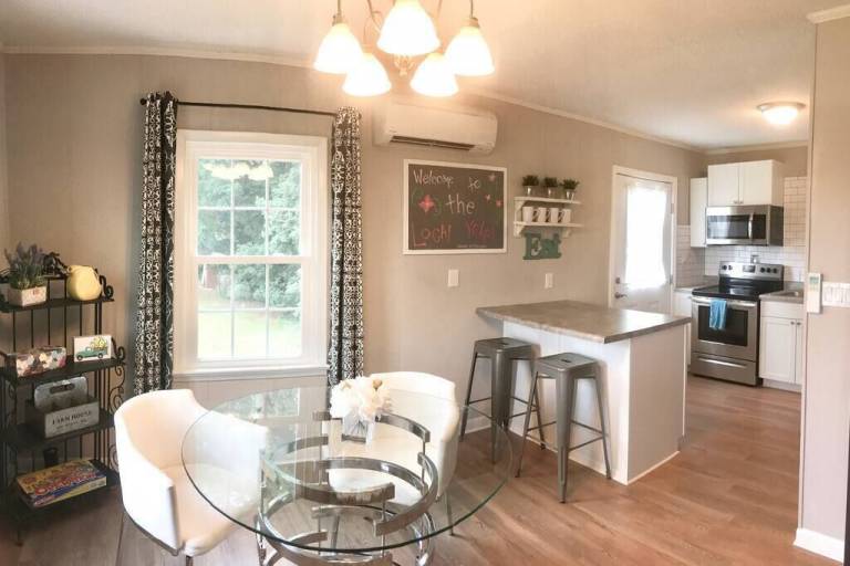 Apartment Hickory