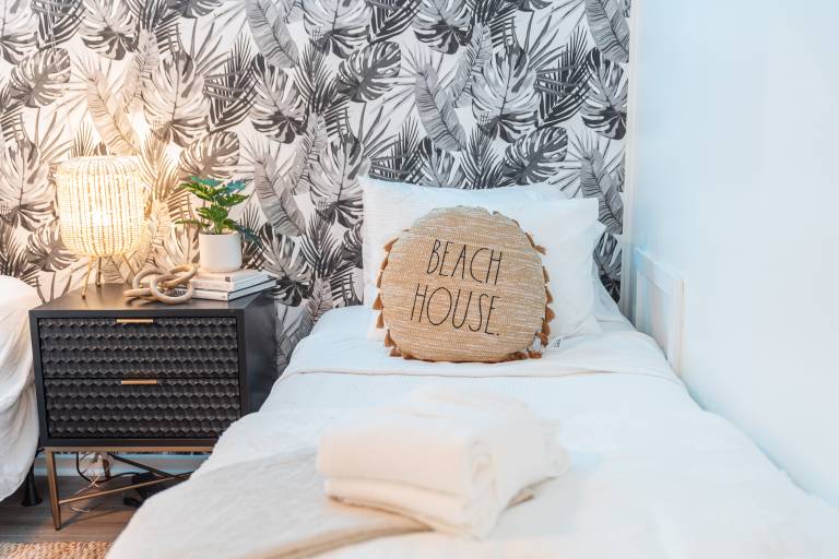 215 Ocean View Steps to Beach Pools & Tennis