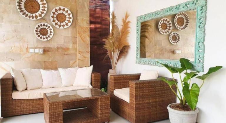 Villa with yard, jacuzzi & private pool | Good for workation in Ubud