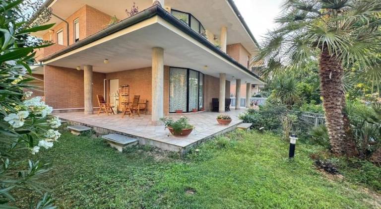 Rental apartment | Close to the beach | Pets allowed in Senigallia