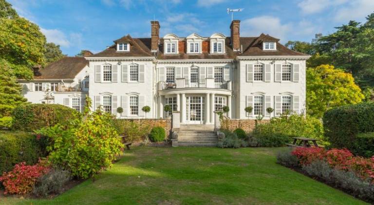Gorse Hill Hotel in Woking