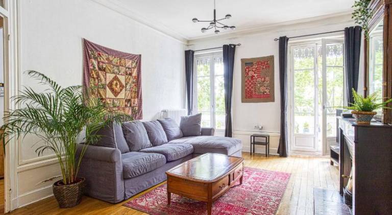 Fully equipped apartment | Close to Presqu'île | Perfect for remote work | Pet-friendly — photo 2