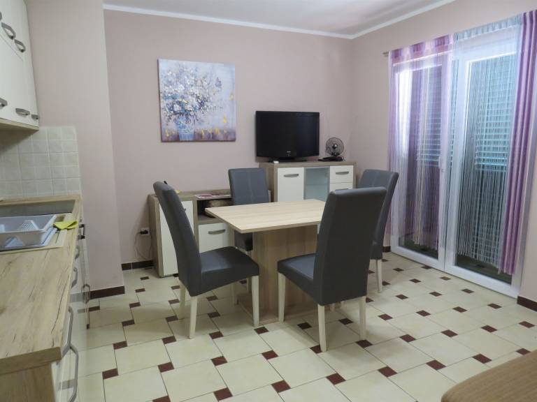 Holiday apartment | Garden view — photo 5