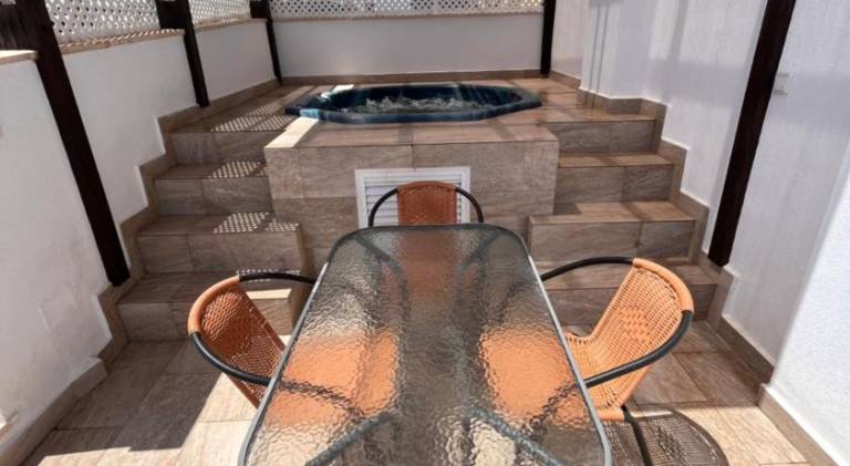 Apartment with hot tub & pool | Dogs allowed — photo 5