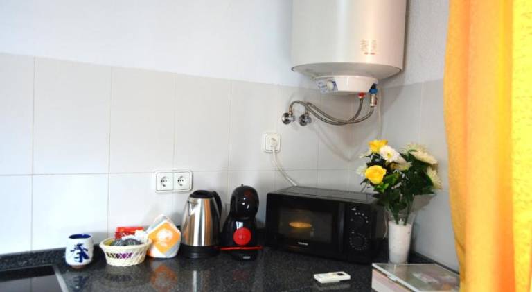 Rental apartment with patio | Near Mosque–Cathedral of Córdoba — photo 4