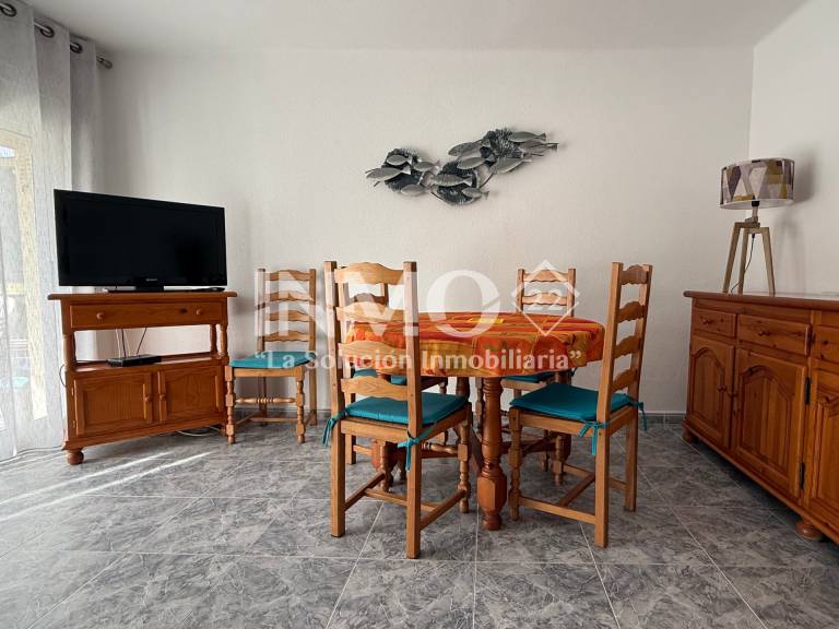 Rental apartment with patio — photo 4