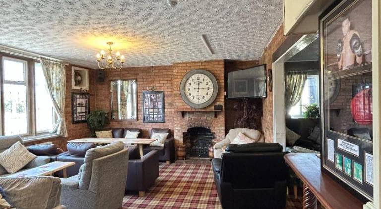 Halfway House Inn Country Lodge — photo 2
