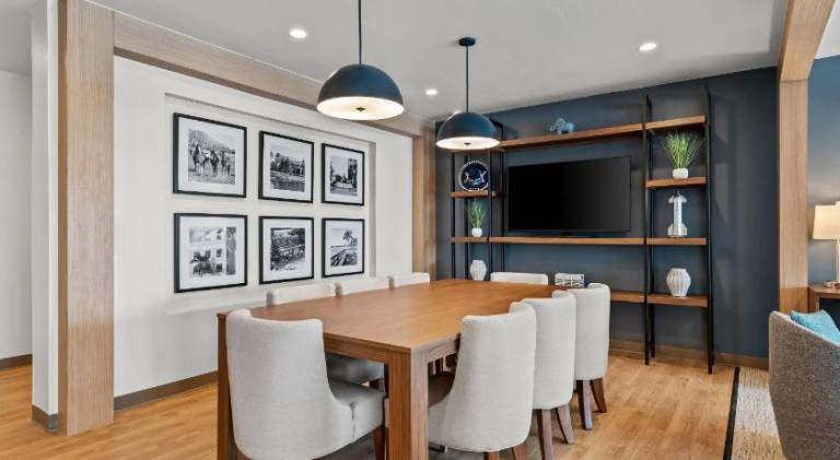 Everhome Suites Brownsville — photo 4