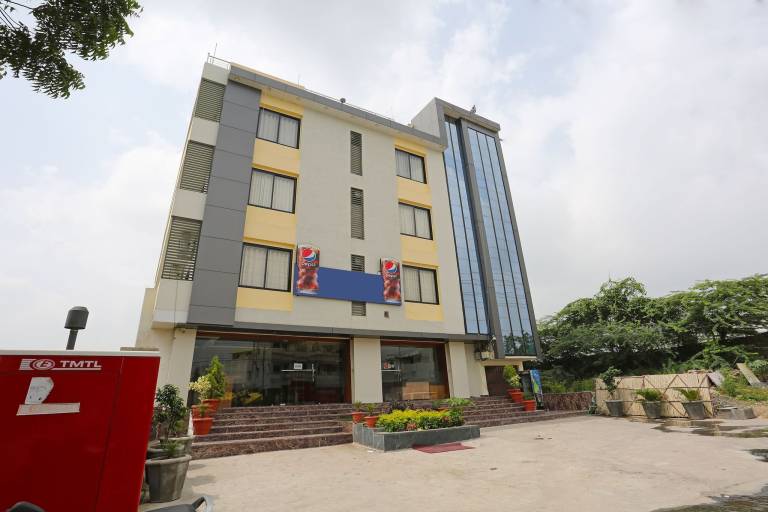 Townhouse Reti Bus Terminal Udaipur Formerly Greenland