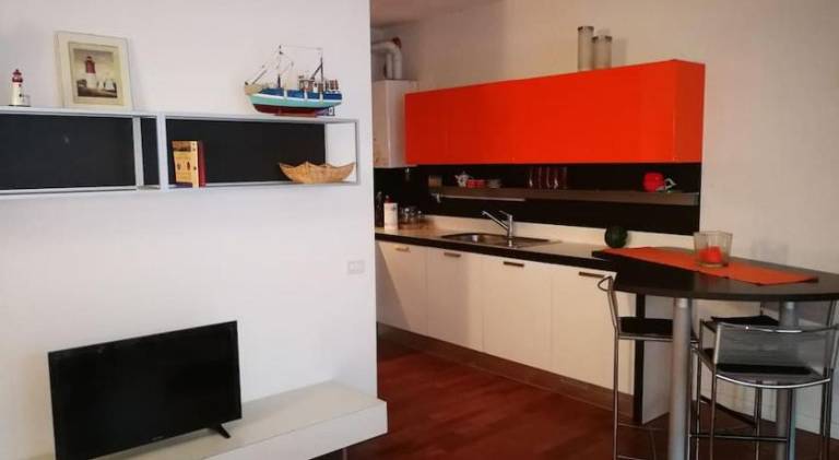 Orange Casanova - Fibre-Optic Internet and Garden — photo 2