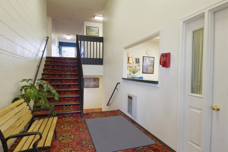 Americas Best Value Inn Laramie — photo 4