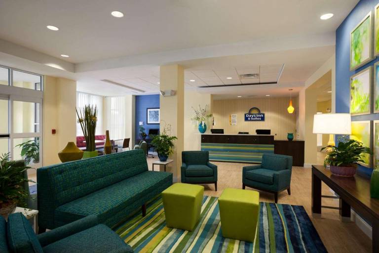 Sleep Inn & Suites Altoona North — photo 3