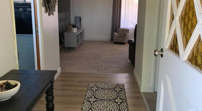 Ample vacation home | Pets allowed — photo 4