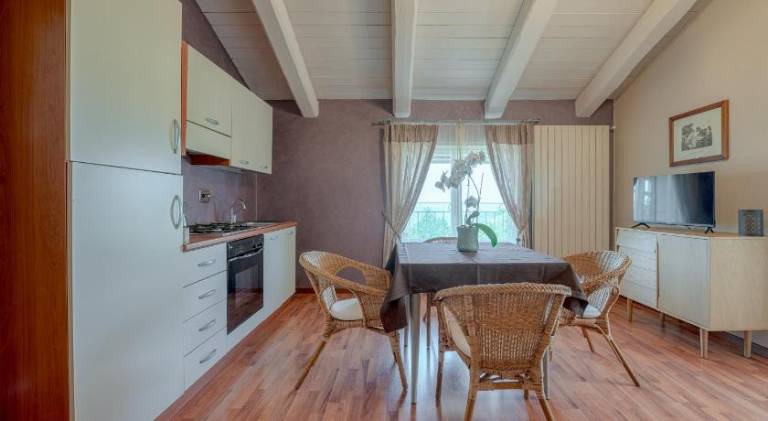 Family-friendly wonderful house with pool, garden & BBQ | Pets are welcome — photo 4