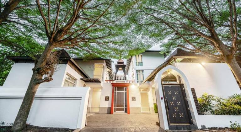 Villa with pool in Sattahip