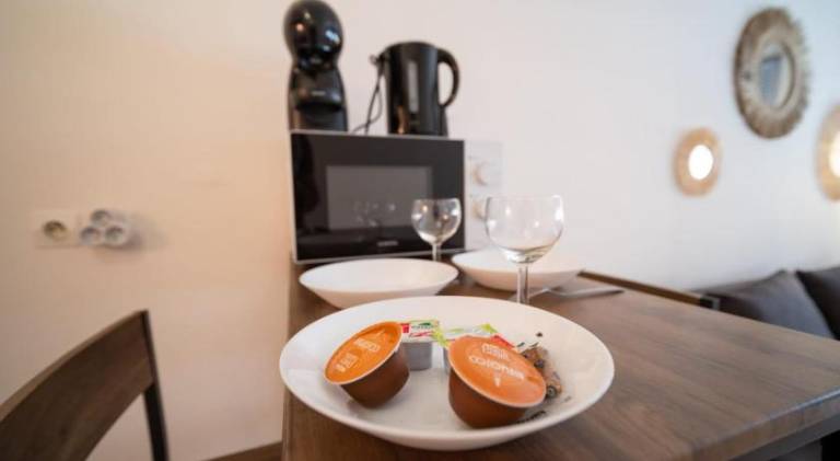 Appartement tout equipe a 6min de St Charles — photo 4