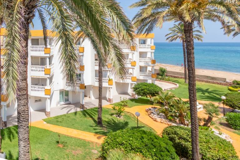 Rental apartment with terrace, garden & fast internet | Beach view | Suitable for remote work — photo 2